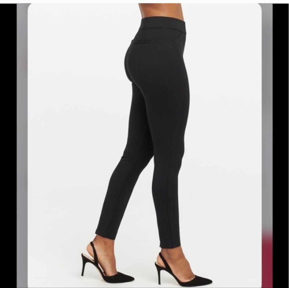 SPANX 4 POCKETS SKINNY IN PONTE SiZE L